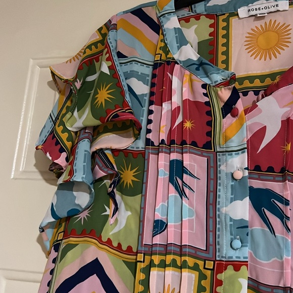 Rose + Olive Blouse - Picture 2 of 4